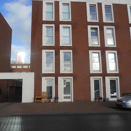 Sewdien'S Apartment Maashaven Rotterdam Pokoj fotografie